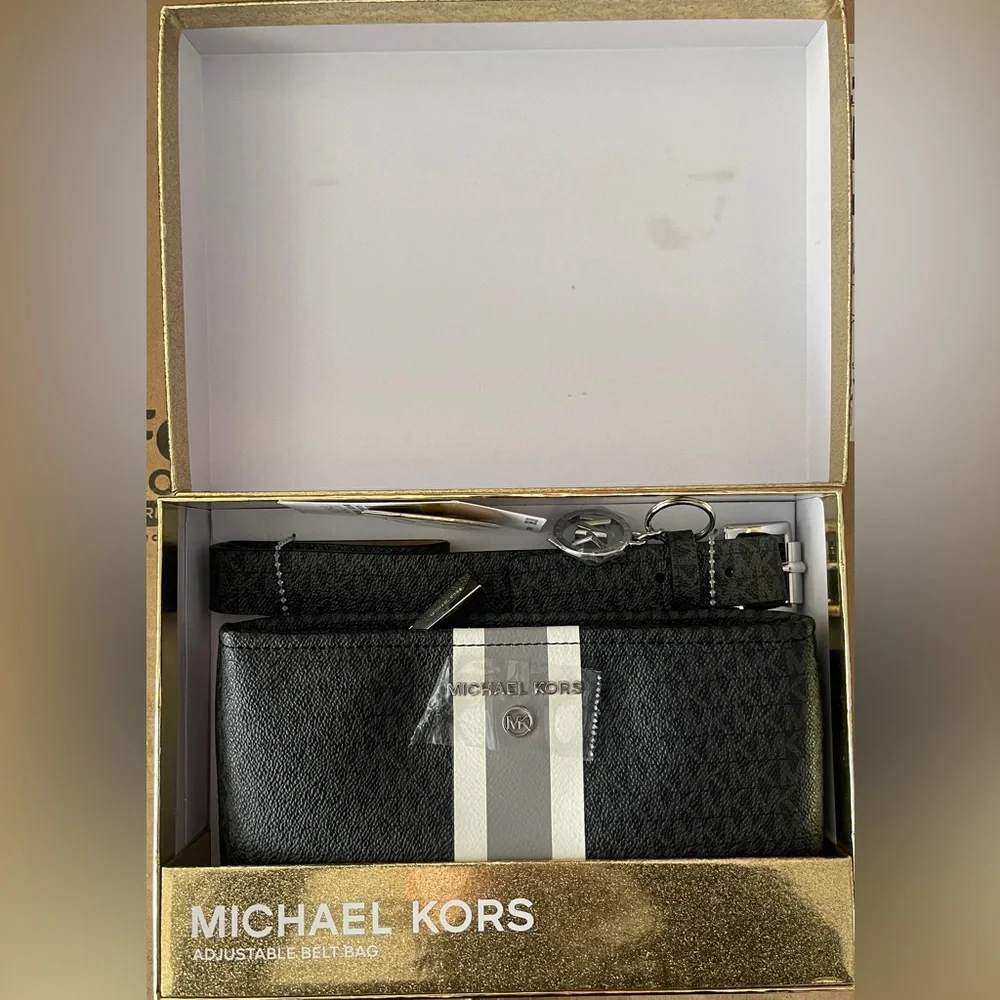 Michael Kors Jet Set Small Signature Logo Stripe Belt Bag in Gift Box